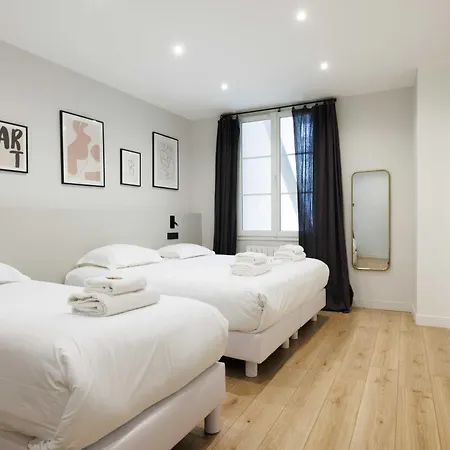 Appartamento Cosy - 4br-12p - Canal Saint-martin Parigi